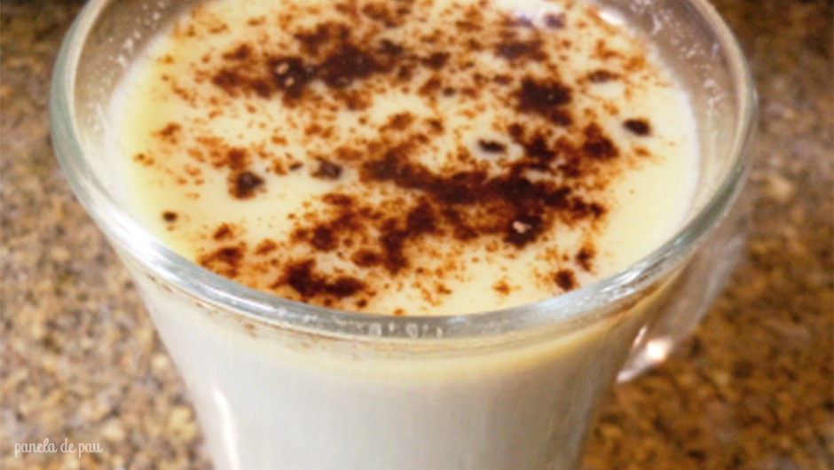 Café aromatizado e com chocolate branco